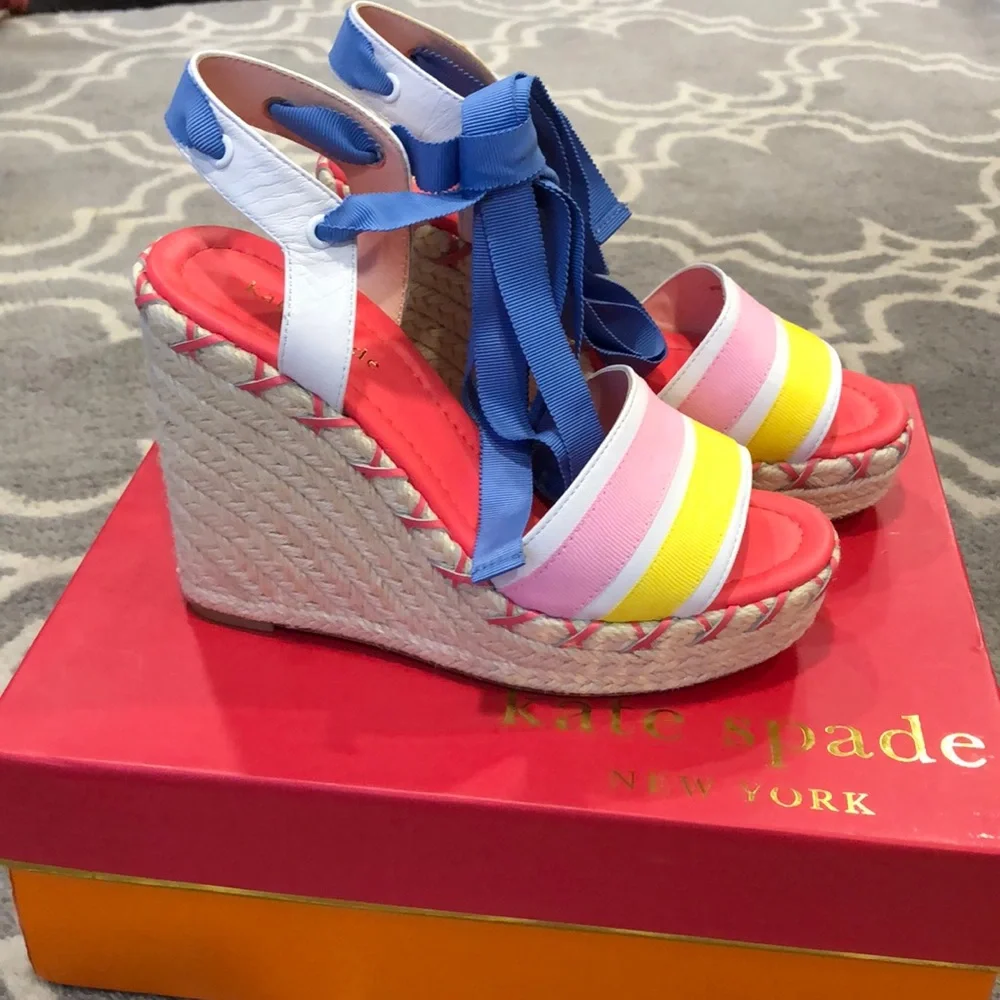 🌸Kate spade Danah in white Napa